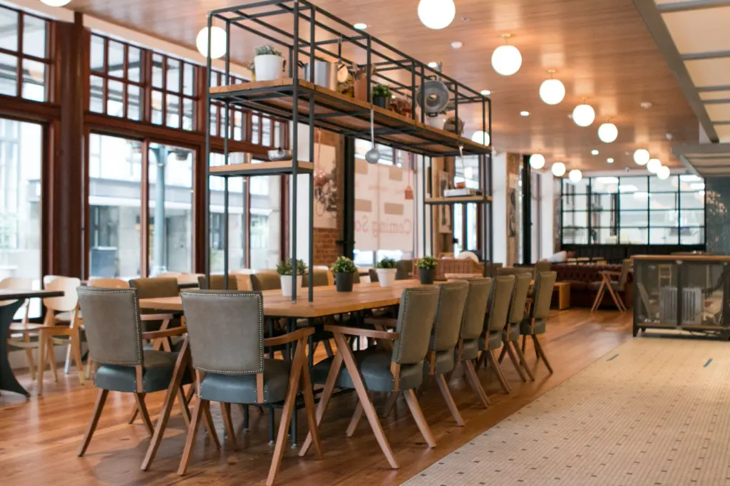 La Panaderia interior La Panaderia interior